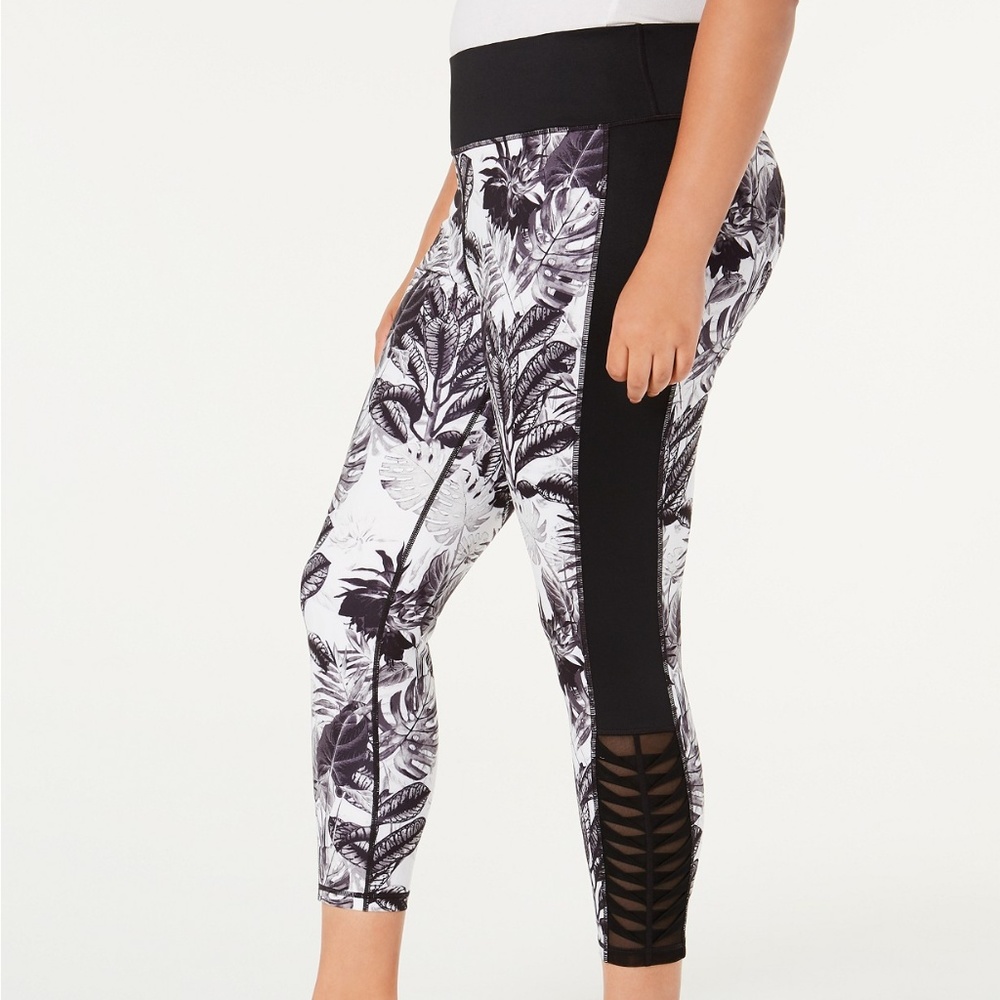COPY - Plus Size Tropic Shadow Printed Legging 3X